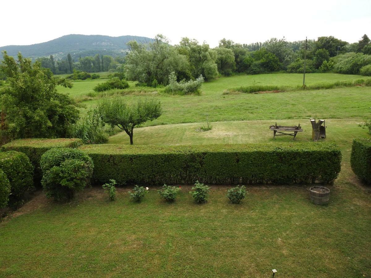 Petra Apartmanhaz Badacsonytomaj Exterior foto